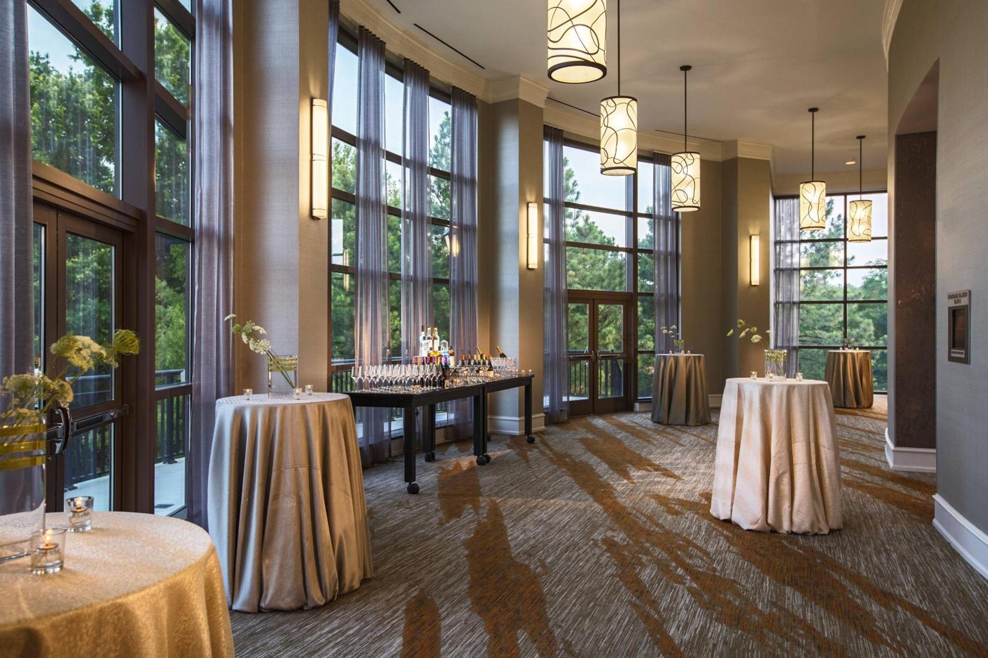 Renaissance Raleigh North Hills Hotel Exterior photo